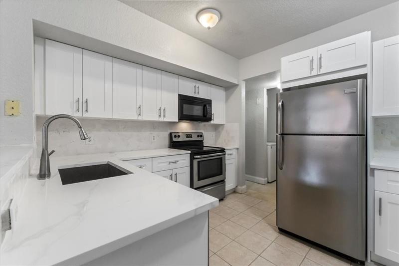 2301 Belmont Lane North Lauderdale FL 33068