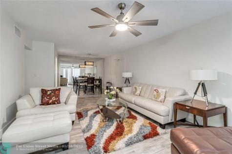 6309 Bay Club Drive Fort Lauderdale FL 33308