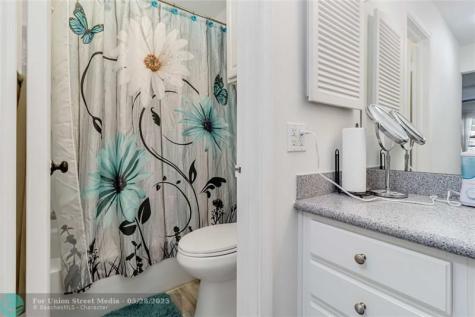 6309 Bay Club Drive Fort Lauderdale FL 33308