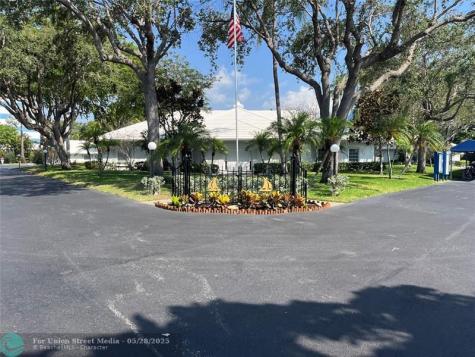 6309 Bay Club Drive Fort Lauderdale FL 33308