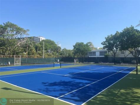 6309 Bay Club Drive Fort Lauderdale FL 33308
