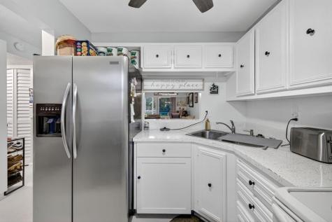8400 Lagos De Campo Boulevard Tamarac FL 33321