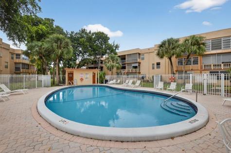 8400 Lagos De Campo Boulevard Tamarac FL 33321