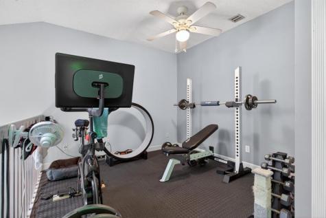 2047 Winners Circle North Lauderdale FL 33068