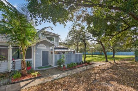 2047 Winners Circle North Lauderdale FL 33068