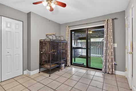 2047 Winners Circle North Lauderdale FL 33068