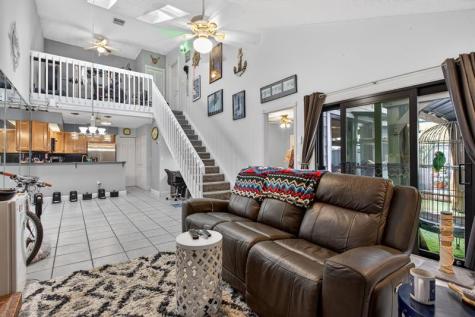 2047 Winners Circle North Lauderdale FL 33068
