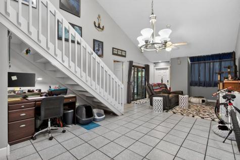 2047 Winners Circle North Lauderdale FL 33068
