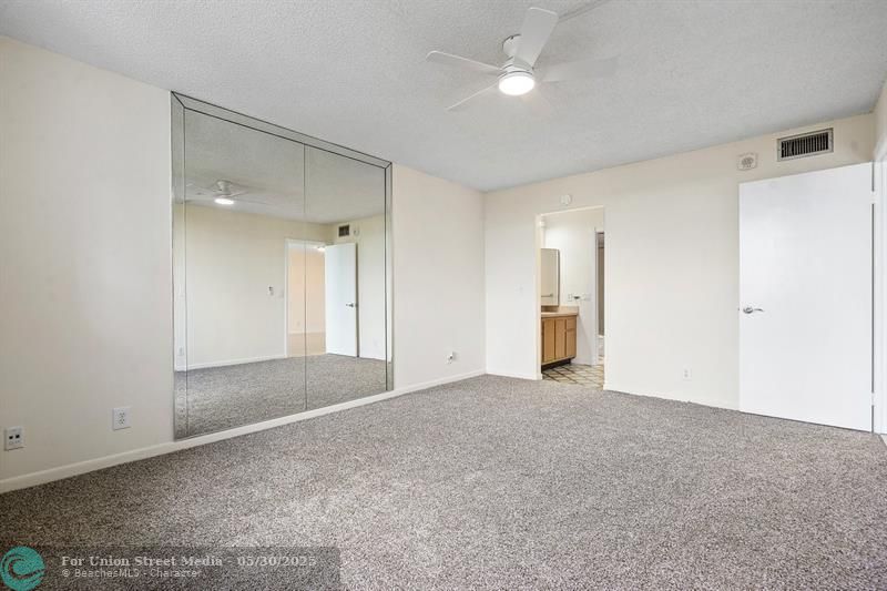 2707 NE 14th Street Causeway Pompano Beach FL 33062