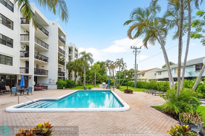 2707 NE 14th Street Causeway Pompano Beach FL 33062