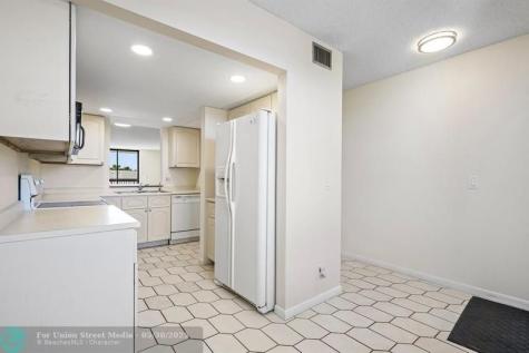 2707 NE 14th Street Causeway Pompano Beach FL 33062