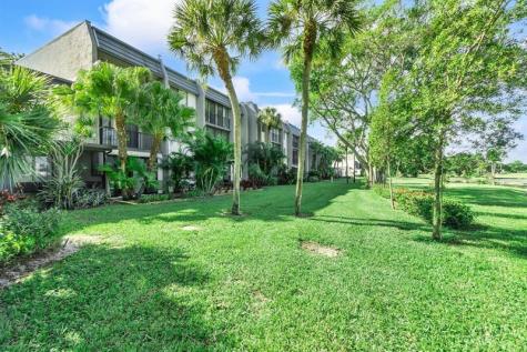 4832 Esedra Court Lake Worth FL 33467