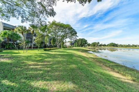 4832 Esedra Court Lake Worth FL 33467