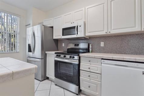 3811 NW 90th Way Sunrise FL 33351