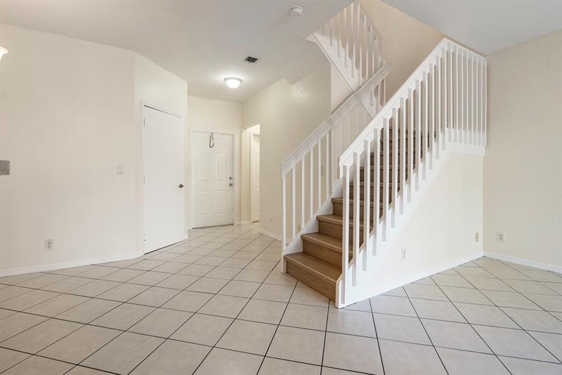 3811 NW 90th Way Sunrise FL 33351