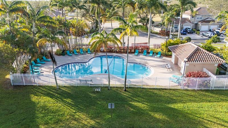 3811 NW 90th Way Sunrise FL 33351