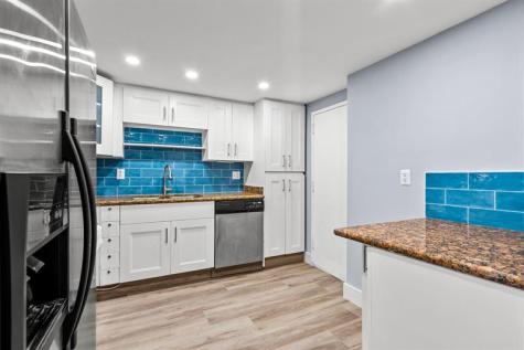 500 Bayview Drive Sunny Isles Beach FL 33160
