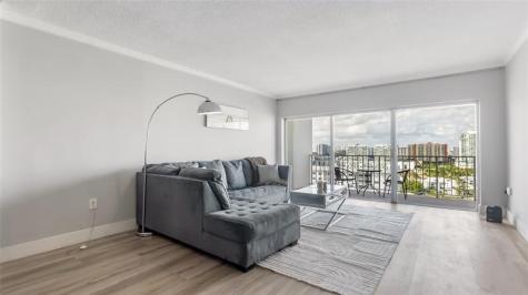 500 Bayview Drive Sunny Isles Beach FL 33160