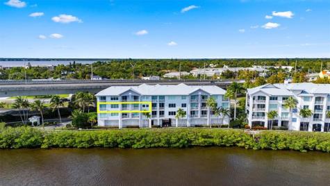 675 NW Flagler Avenue Stuart FL 34994