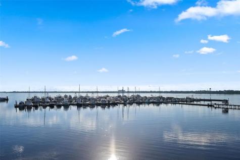 675 NW Flagler Avenue Stuart FL 34994