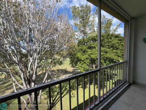 1055 Country Club Drive Margate FL 33063