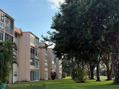 1055 Country Club Drive Margate FL 33063