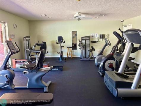 1055 Country Club Drive Margate FL 33063