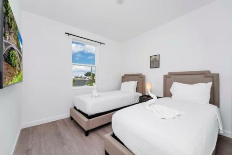 288 Famagusta Davenport FL 33896