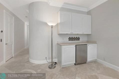 1770 Bay Drive Pompano Beach FL 33062
