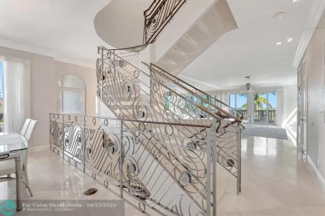 1770 Bay Drive Pompano Beach FL 33062