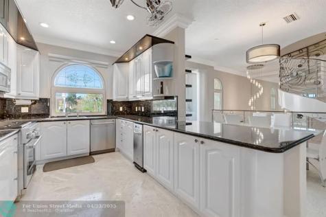 1770 Bay Drive Pompano Beach FL 33062