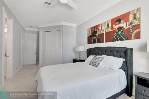 1770 Bay Drive Pompano Beach FL 33062