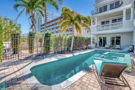 1770 Bay Drive Pompano Beach FL 33062