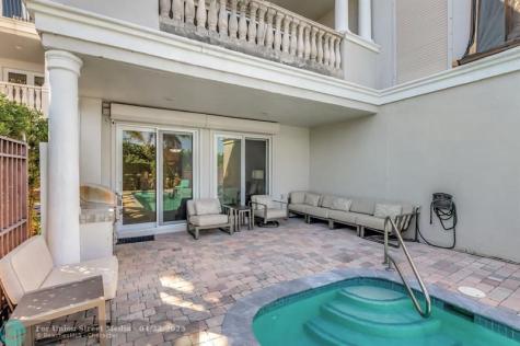 1770 Bay Drive Pompano Beach FL 33062