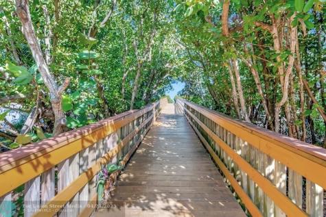 1770 Bay Drive Pompano Beach FL 33062