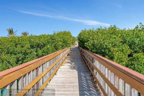 1770 Bay Drive Pompano Beach FL 33062