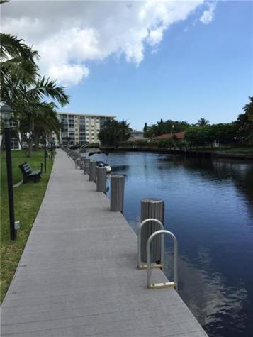 3040 NE 16th Avenue Oakland Park FL 33334