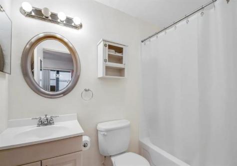 223 Flanders E Delray Beach FL 33484