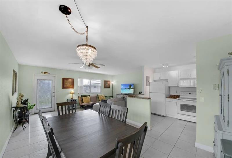 223 Flanders E Delray Beach FL 33484