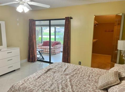 809 Sky Pine Way Greenacres FL 33415