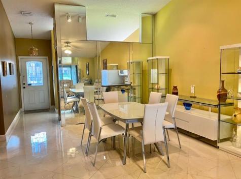 809 Sky Pine Way Greenacres FL 33415