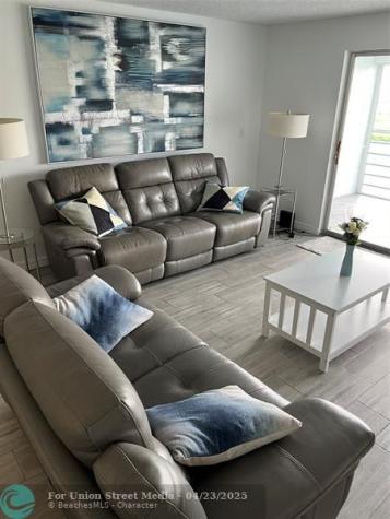 301 SE 3rd Street Dania Beach FL 33004