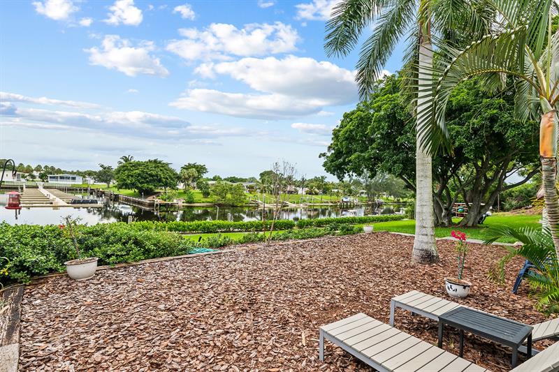 5095 Heatherhill Lane Boca Raton FL 33486