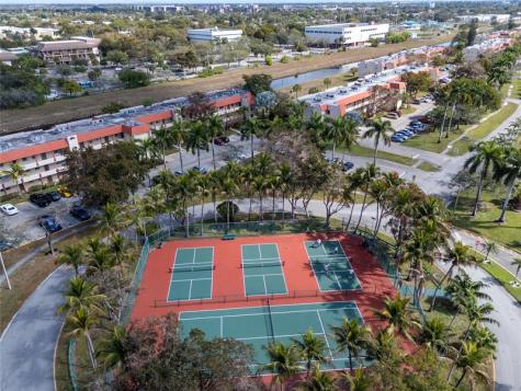 8081 N Sunrise Lakes Drive Fort Lauderdale FL 33322