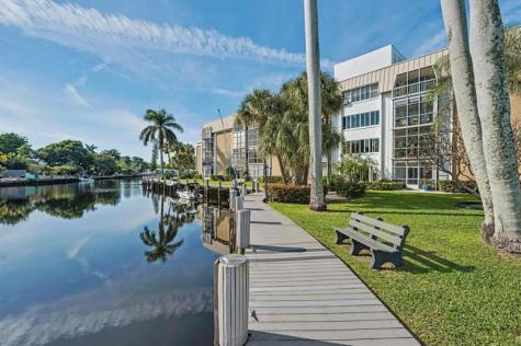 3000 NE 16th Avenue Oakland Park FL 33334
