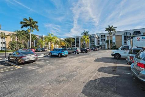 3000 NE 16th Avenue Oakland Park FL 33334