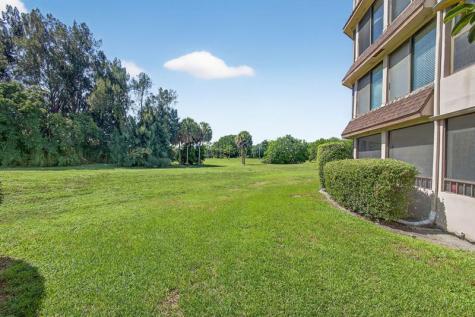 4770 Fountains Drive Lake Worth FL 33467