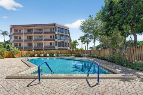 4770 Fountains Drive Lake Worth FL 33467