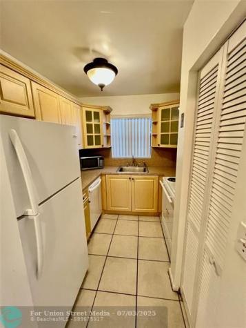 13500 NE 3rd Court North Miami FL 33161