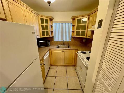 13500 NE 3rd Court North Miami FL 33161